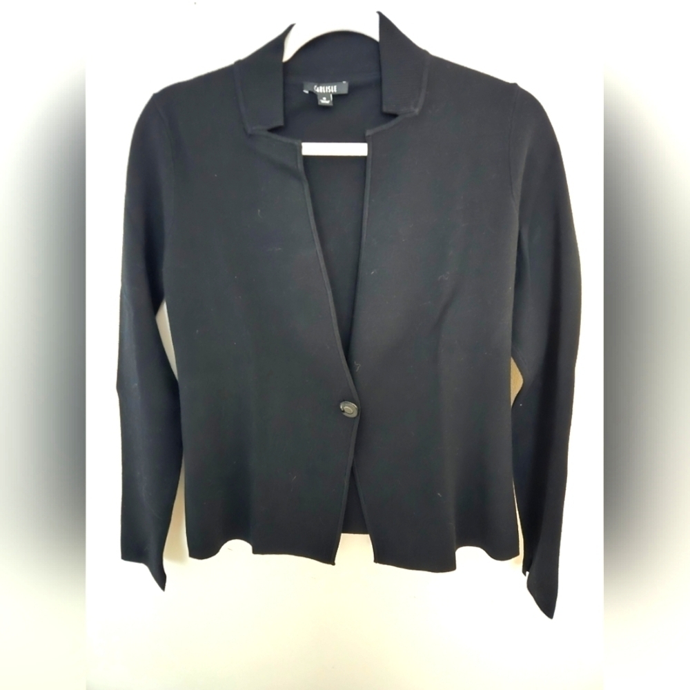 CARLISLE black knit long sleeve collared cardigan with one button | small